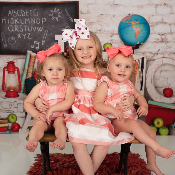 Meet your Posher, Amber - Picture 2 of 2